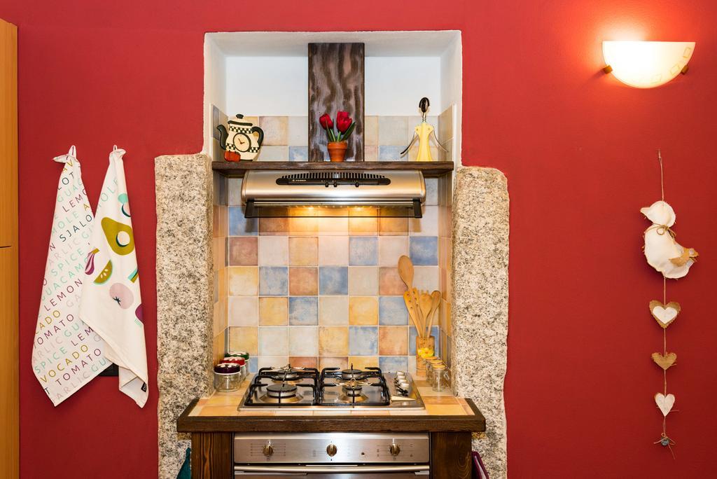 Casa Corte Alla Rocca Arona Zewnętrze zdjęcie