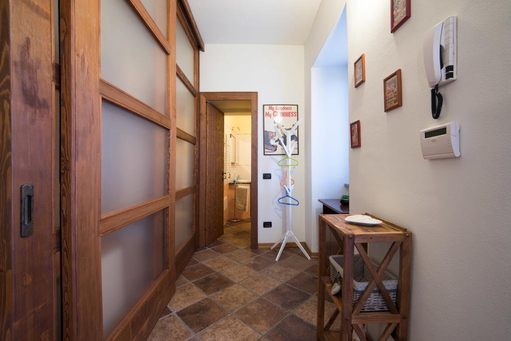 Casa Corte Alla Rocca Arona Zewnętrze zdjęcie