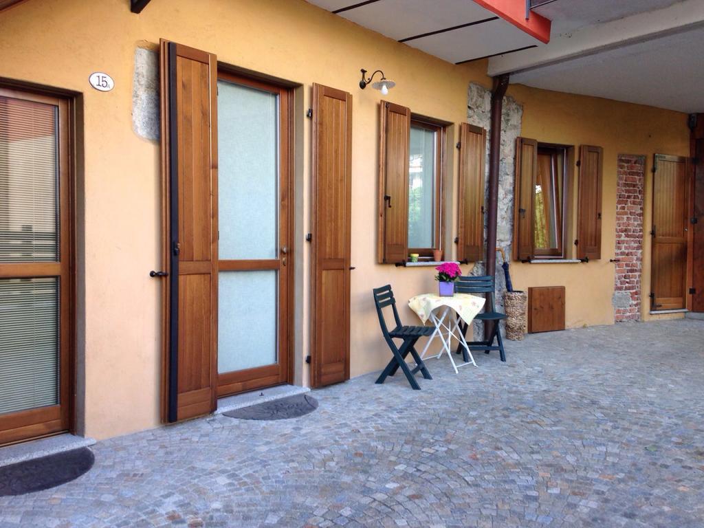 Casa Corte Alla Rocca Arona Zewnętrze zdjęcie