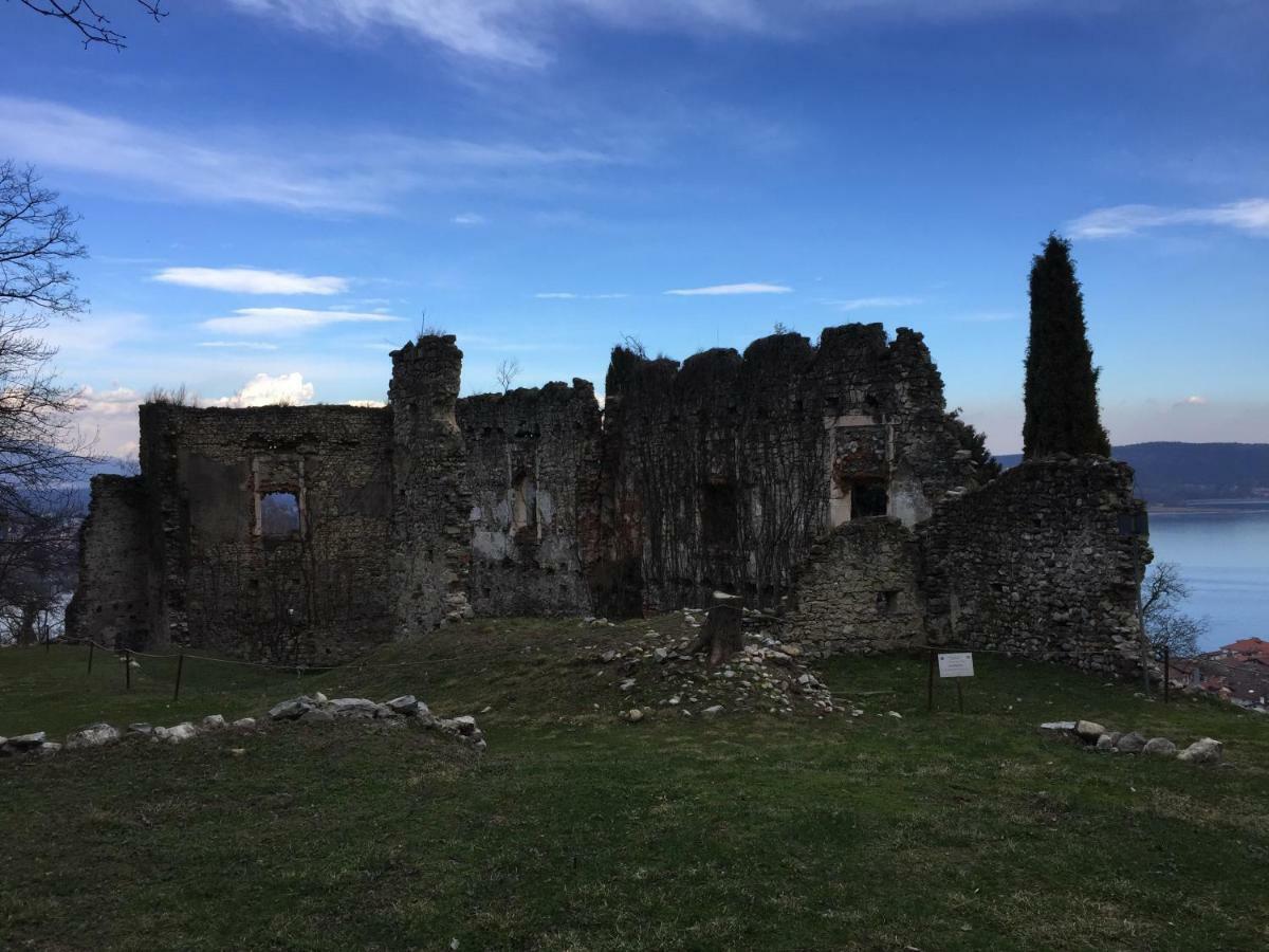 Casa Corte Alla Rocca Arona Zewnętrze zdjęcie
