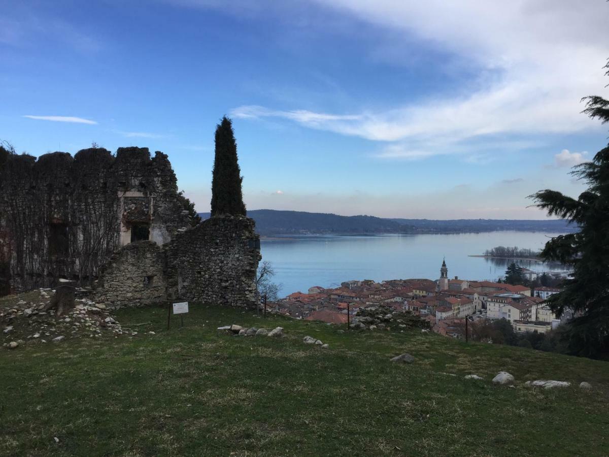 Casa Corte Alla Rocca Arona Zewnętrze zdjęcie